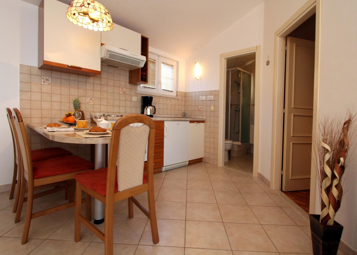 apartment, appartamento, apartman, appartement