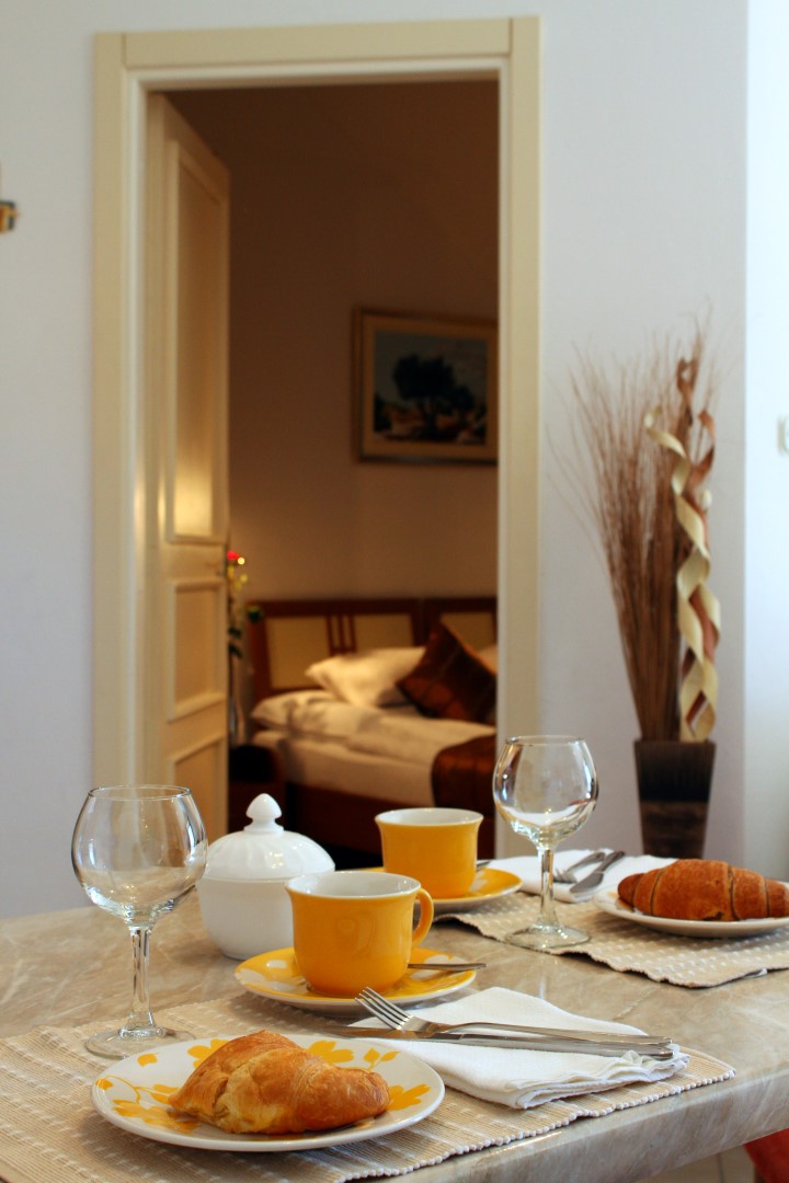 apartment, appartamento, apartman, appartement